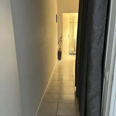 Logement Plein Centre Royan Esterno foto