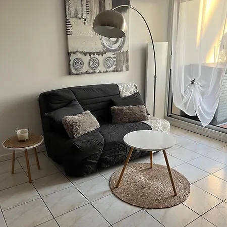 Logement Plein Centre Royan Esterno foto