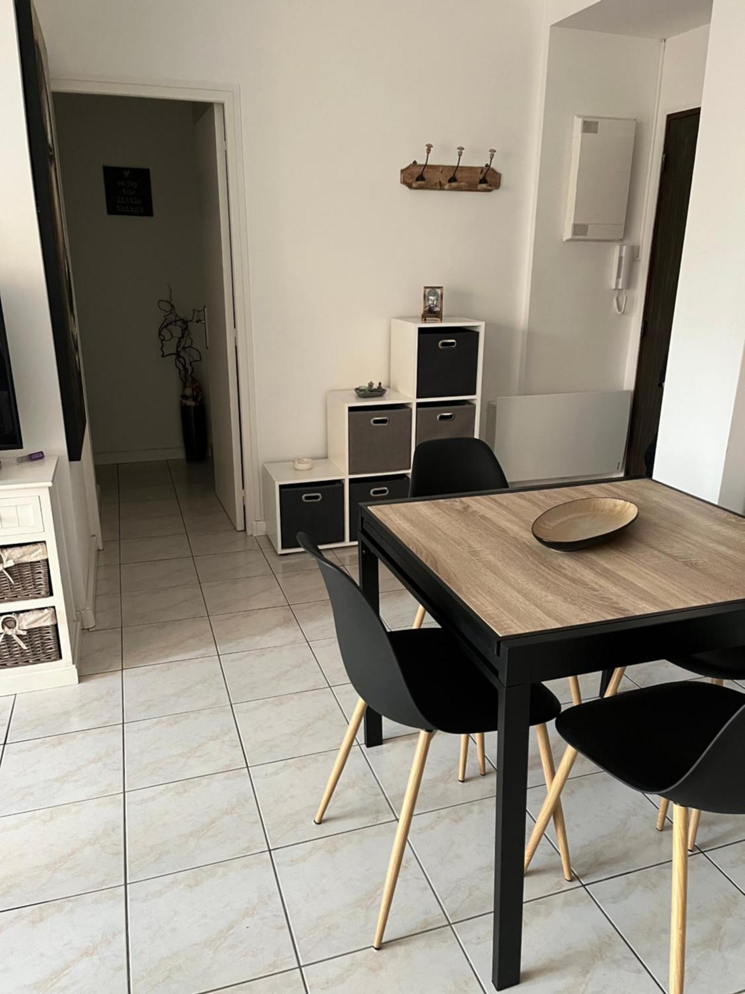 Plein Centre Apartment *